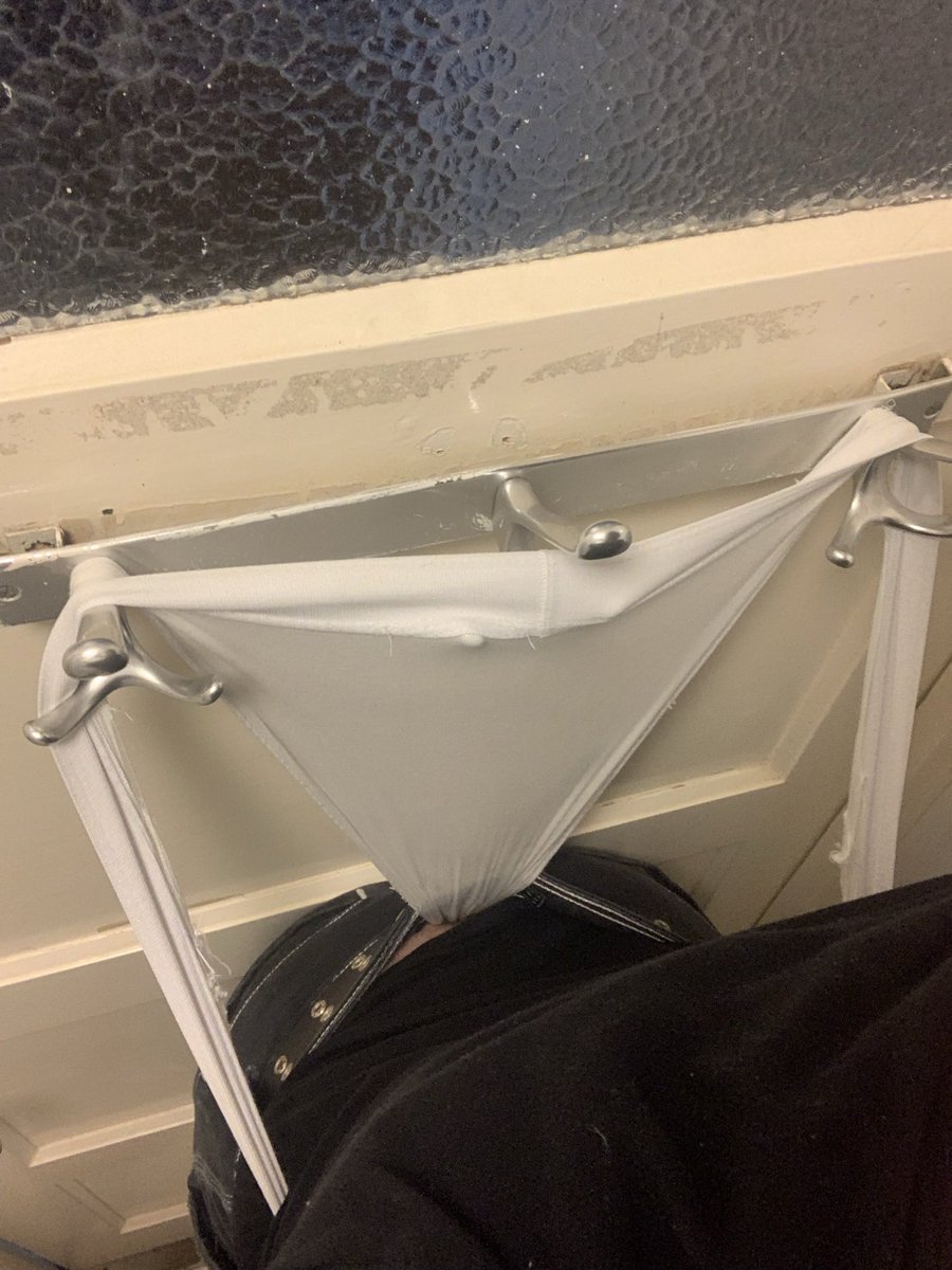 ENAwillgetYA's tweet photo. Hi...

Any of you care to help me down?

#wedgie https://t.co/cN2MdS5kxX