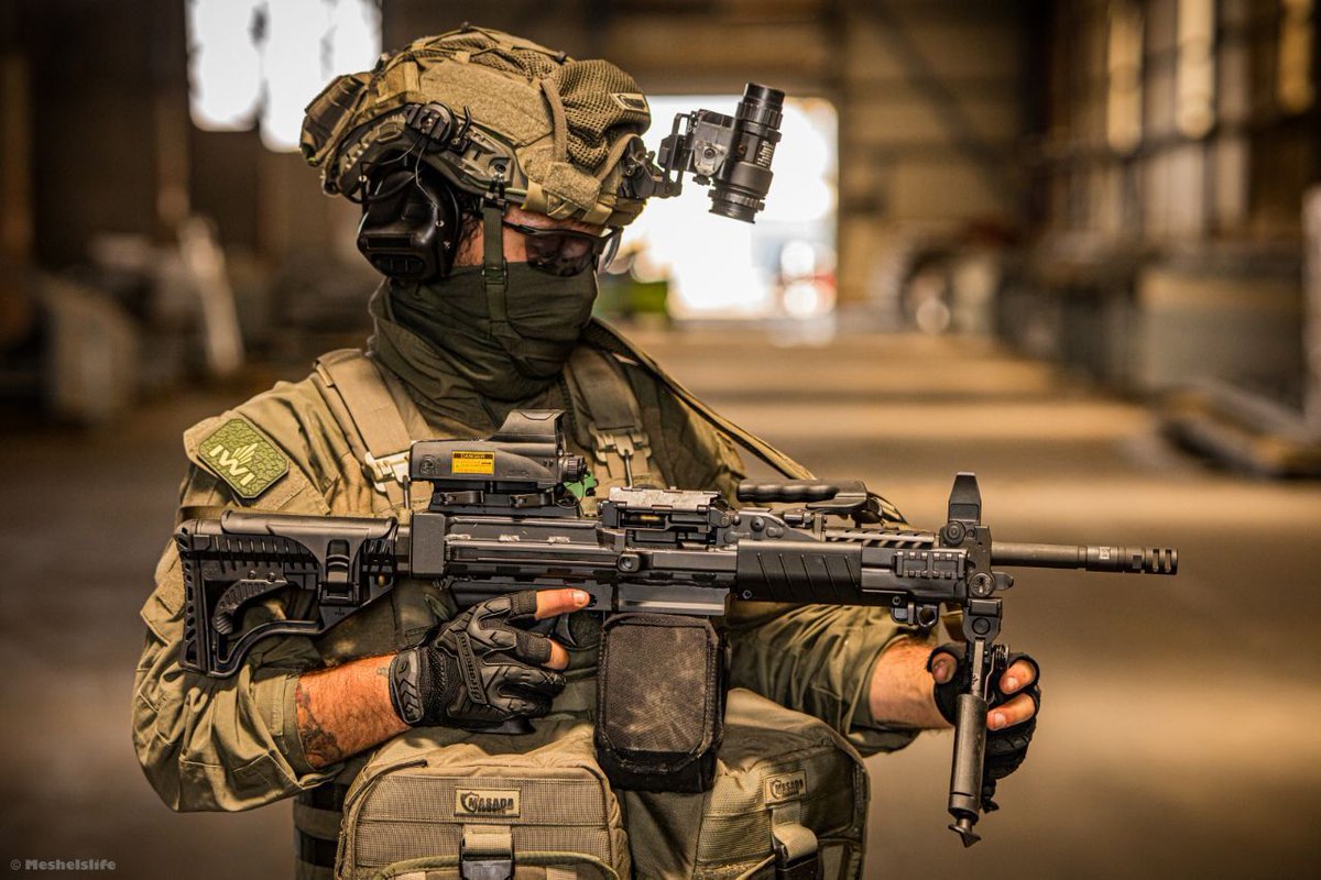 IWI_Intl's tweet photo. Tested hard. Built to endure.

The IWI Negev delivers sustained performance when reliability matters most.

#IWI #Negev #LightMachineGun #LMG https://t.co/nP8xLJPSzq