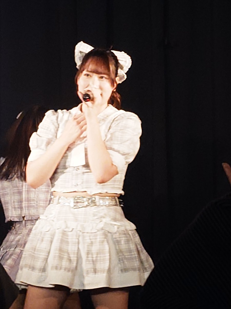 takeokim02's tweet photo. 24日夜はmoleで4組 #木曜定期
特典会は #BYBBiT #藤井あいら さんへ
サプライズ大成功だったね~
紙めっちゃ回ってきてたんだよ!
もう残り僅かで、あっという間だね~
28日も楽しみにしてます!
いつもの猛ダッシュで入ってきたから、
サプライズ成功してそうな気はしてた(笑) https://t.co/iwBRzr8wAg