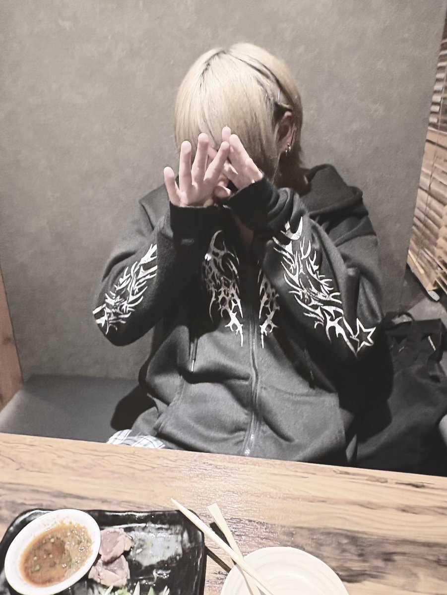 yxctd's tweet photo. 昨日はビジュ爆発した
#地雷系 #地雷系男子 #雰囲気 #自撮り界隈 https://t.co/0whC6zCDsl
