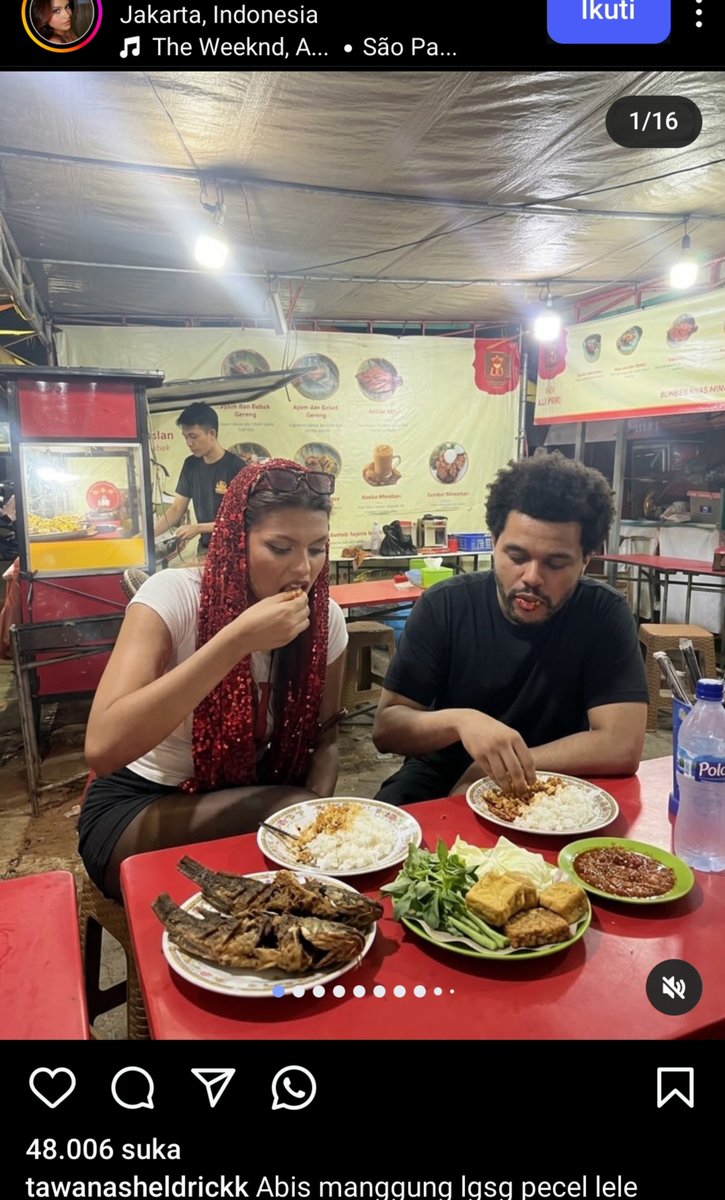 qrivasiii's tweet photo. The weekend abis konseran di jakarta, langsung jajalin makan Indonesia 😭🔥 https://t.co/TfIxc7ADXx