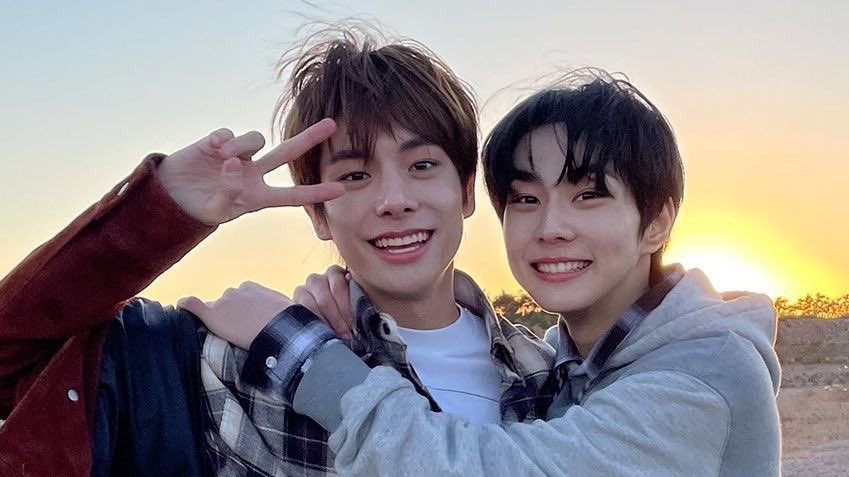 nishiIuv's tweet photo. eu amo tanto essa foto dos jakewon :((( https://t.co/yCDJaT5KAx
