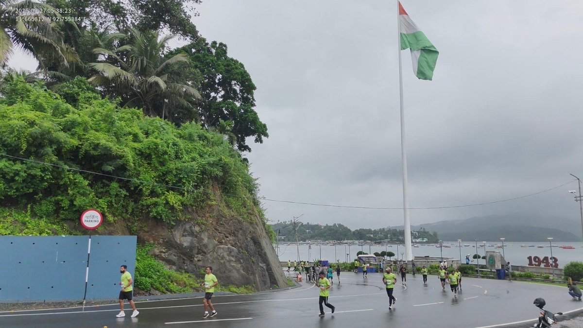 AN_Command's tweet photo. 🇮🇳 RUN. RISE. CONQUER.

The ANC Silver Jubilee Half Marathon was held on 27 Sep at Sri Vijaya Puram, celebrating 25 years of jointness, service and sacrifice.

The event brought together Service personnel and civilians in a celebration of fitness, endurance and the spirit of adventure, marking the Silver Jubilee of the Command.

A salute to every runner and to the people of the Andaman & Nicobar Islands whose enthusiastic participation made the event truly memorable.

25 Years. One Command. One Spirit. 🇮🇳
Sanghe Shakti | Run. Rise. Conquer.

#ANCSilverJubilee #ANC25 #RunRiseConquer
 #SangheShakti #JaiHind