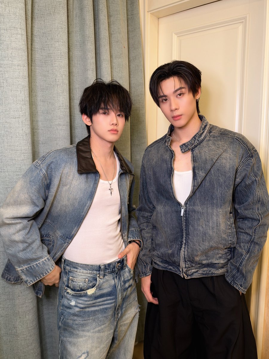 ArtistAplan's tweet photo. [Total Look]TOPTAP &amp; MINLEE ✦ 月下安晓 🌙 

#ToptapMinlee #TOPTAPJarukit #MINLEEthanakorn https://t.co/V6WFXvsWr8