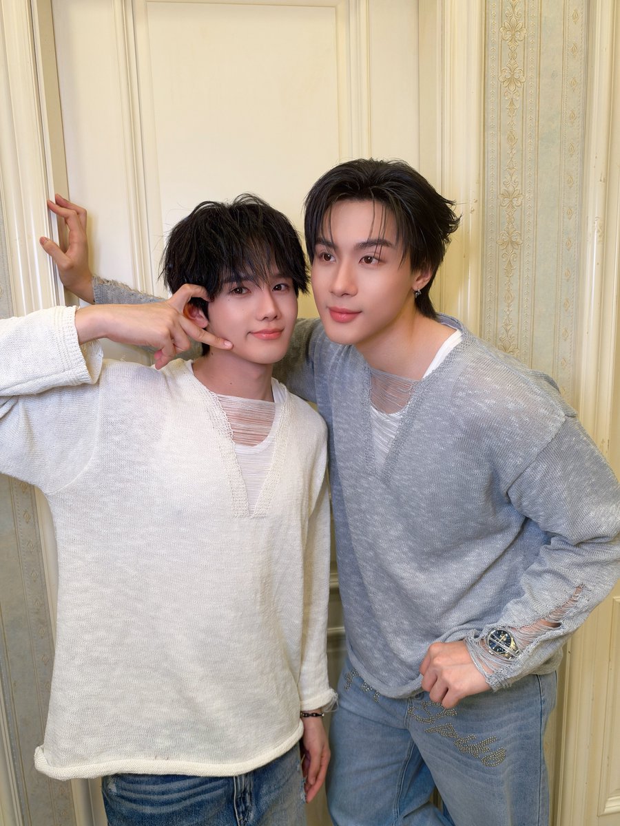 ArtistAplan's tweet photo. [Total Look]TOPTAP &amp; MINLEE ✦ 月下安晓 🌙 

#ToptapMinlee #TOPTAPJarukit #MINLEEthanakorn https://t.co/V6WFXvsWr8