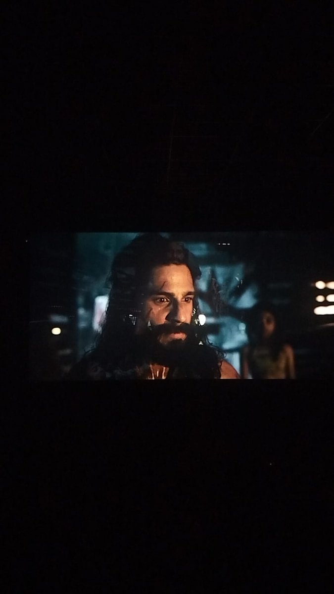 cncnurcb1's tweet photo. Sid fits into this whole folklore setup way better than I expected 🤝 
@sidmalhotra
 looks like he belongs in the world of #TheVvaan
https://t.co/QbITqtXssg