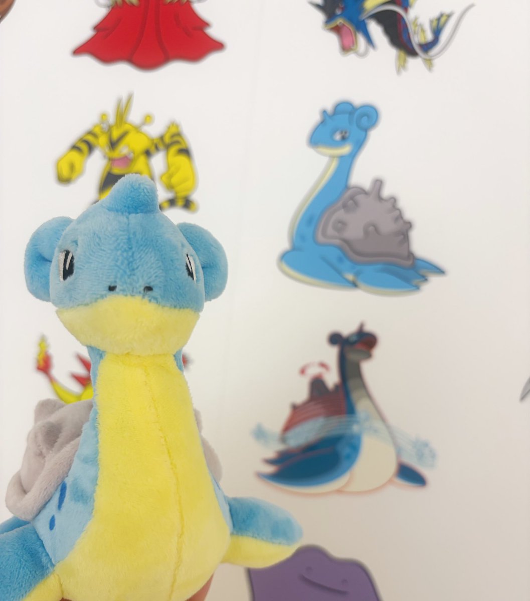 182_okami's tweet photo. 今日は、ポケカ当選した友達に付き添いでポケセン行って、ヌメラお迎えして、友達とぬい活してきた🎶
推しポケのぬいが増えてきて嬉しい🥰
ポケぬい活念願で楽しかった(՞ . .՞)𓈒𓂂𓏸♡ https://t.co/kxFYZnESTt