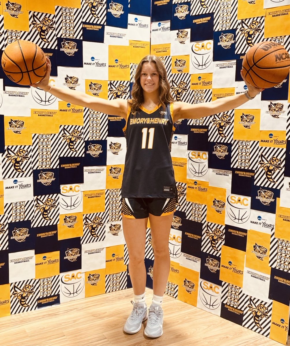 KinseyCollins48's tweet photo. Thank you so much @EH_CoachD and @EmoryHenry_WBB for an amazing visit and great weekend!  

@NA_Lady_Cougars 
@EliteEmpireB 
@Elite80WBB 
@WolvesDen_4 https://t.co/elPbdKglcp