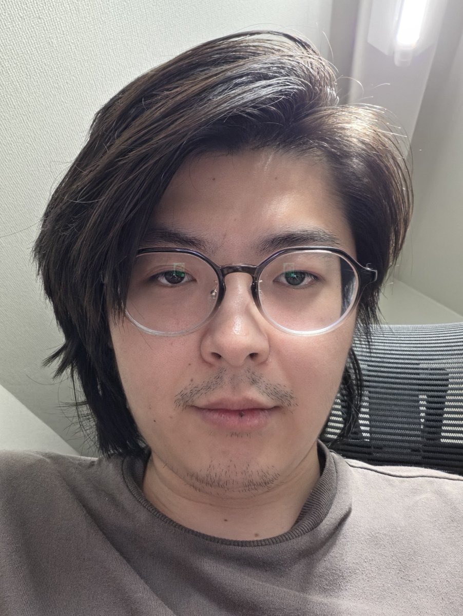 zokubu_tsu's tweet photo. 本当に寝てました
寝てたって感じのデクです
今一度写真を見てください
「ああ、寝てたって感じのデクだな」と
そう思うことでしょう
そう思わないのであれば、
シュガードープの唸る拳は黙っていられないことでしょう
生涯忘れることはないでしょう https://t.co/NUWnvblLBb