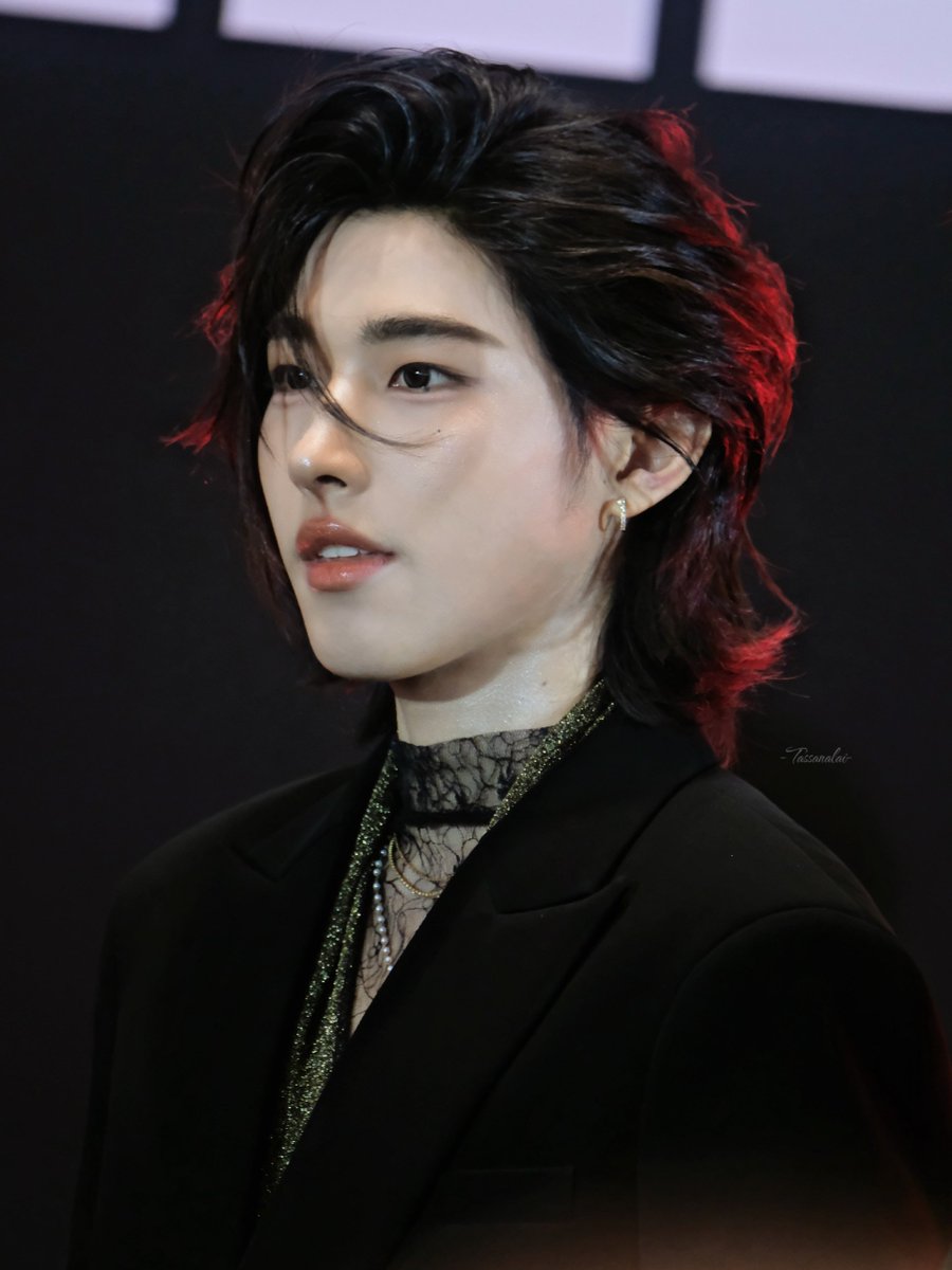 teddyfilme's tweet photo. FACE CARD

FEED KHAOSOD X DMDTRAINEE
#FEEDxKHAOSODAwards2026
#teddyyy https://t.co/mXhLioP1ST