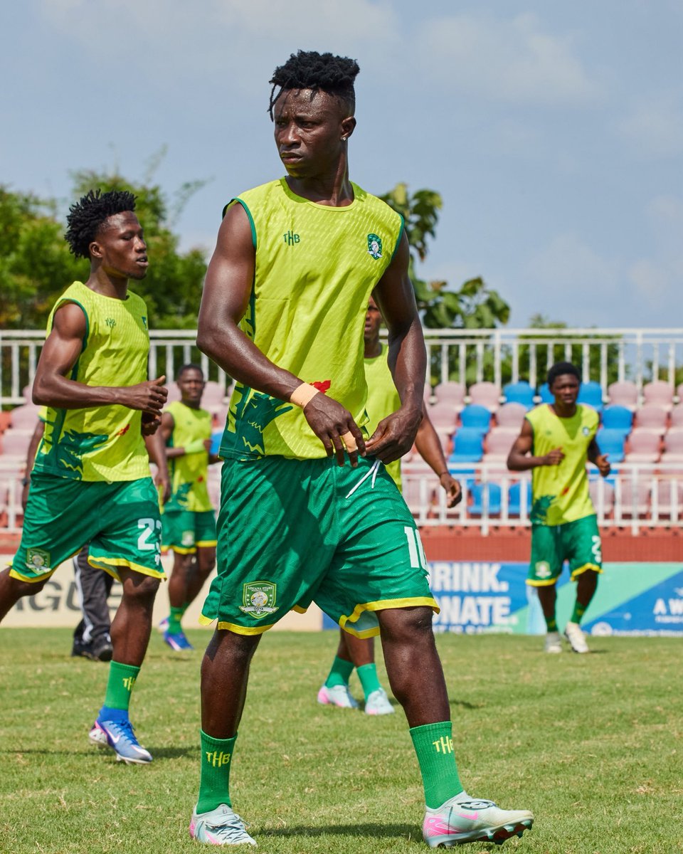 AduanaStarsFc's tweet photo. π¨π¨ GOOOOOOOAL, ADUANA! π₯π
OGYA HAS STRUCK! ππ
Kumasi is shaking! ποΈπ₯
COME ON, ADUANA!
#Ogya #AduanaFC #GPLMW4 #GPLMD4 https://t.co/s3UDl1MCHA