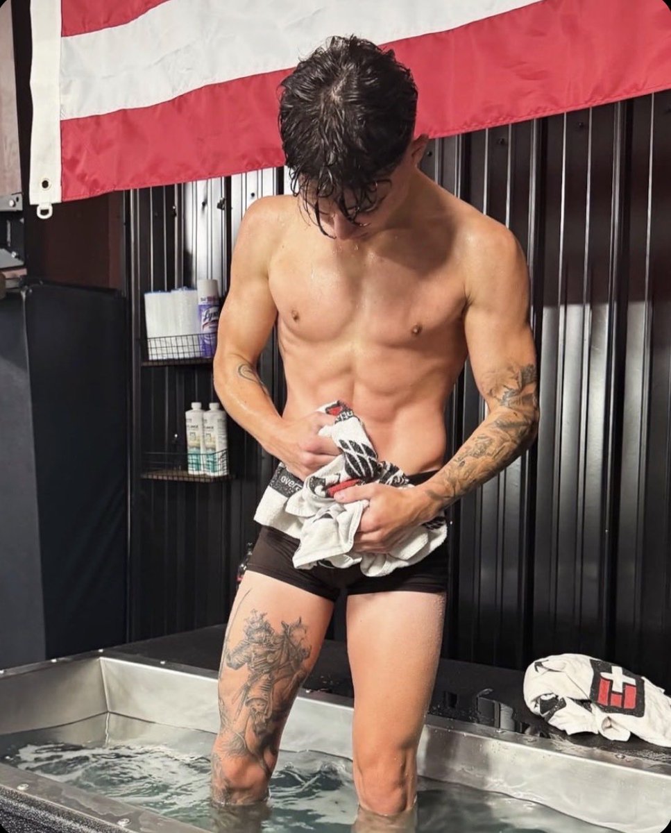 Prembulge2's tweet photo. Javon Walton 🥵😈 https://t.co/lKn0JDDTLI