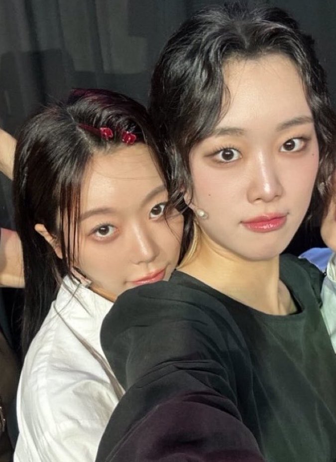 luvureverysec's tweet photo. 허참나.. 허 ㅋㅋㅋㅋㅋㅋㅋ어이업ㅇ내 ㅋㅋㅋ허참낰ㅋㅋ히힣허 https://t.co/4fGWlaL8lI
