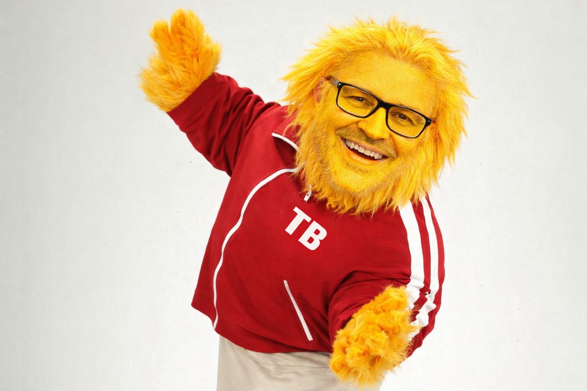 AnnemarieRvim's tweet photo. Say hello to the Honey Monster! Sweet on the outside, strategic on the inside. Super Tim at your service. https://t.co/odPeqlip55