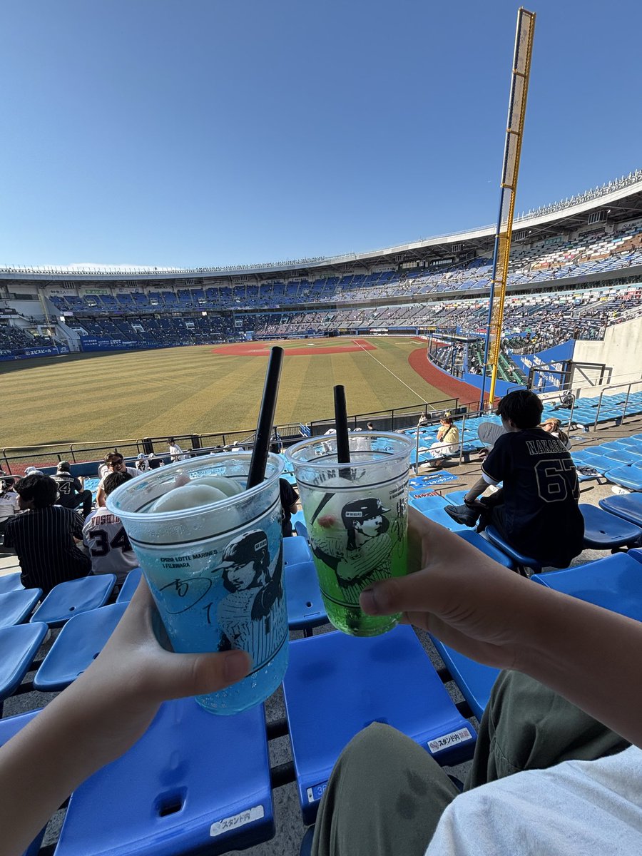 _r13_esfp's tweet photo. 10(09)🚺 関東sjk

Bs  #48  #98  #7
LA  #18

来季に向けてお友達募集してます！
今季はZOZOにだけ生息してました

女の子、男の子どっちでも大歓迎です！
仲良くなれたら一緒に観戦したい､､､

軽い気持ちでフォローお願いします！

 #オリックスファンと繋がりたい
 #オリ姫と繋がりたい https://t.co/SVA7N5Vpro