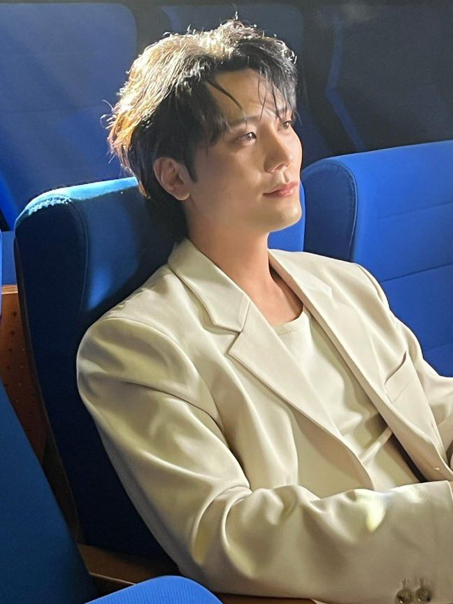 hs8rae's tweet photo. 이날 머임………… 존예수준 ㅁㅊ https://t.co/yMTJF2EG7W