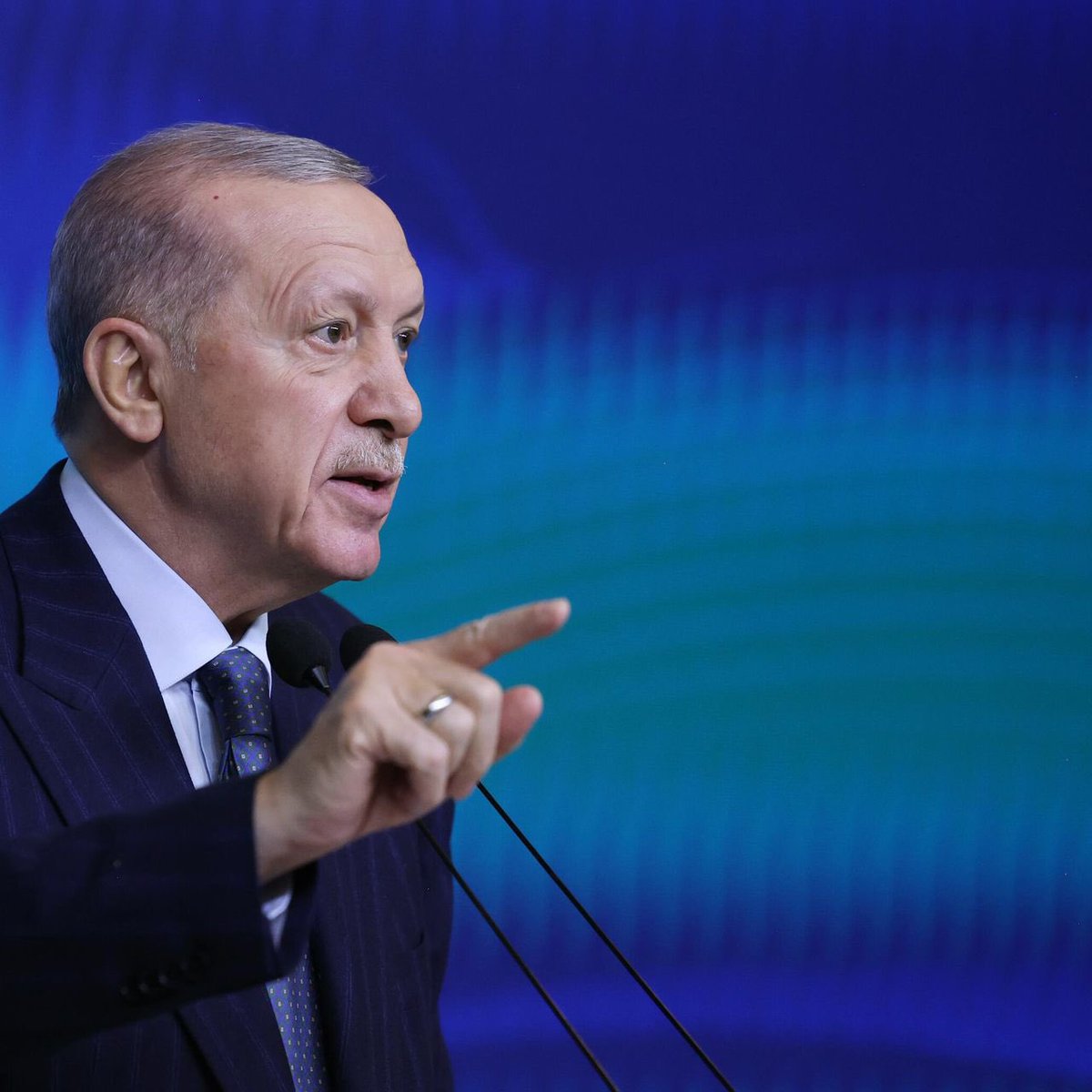 neoldu's tweet photo. AKP Sözcüsü Ömer Çelik:

 "Cumhur İttifakı'nın cumhurbaşkanı adayı Sayın Cumhurbaşkanımız Recep Tayyip Erdoğan'dır" https://t.co/fGLwFIxQog