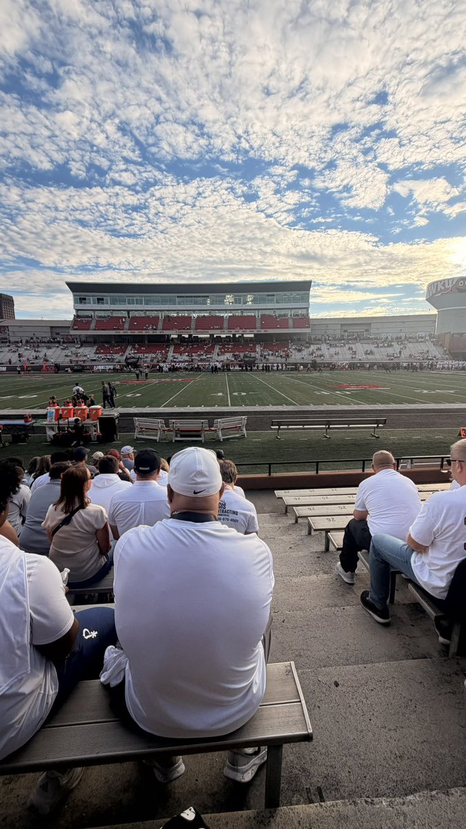 2_langstonn's tweet photo. Had a great time on The HILL, I can’t wait to be back suited up💯💯💯 
@WKUFootball @JLBarnes4 @Coach_Helmerich @klaykoester @MilesAn14531163 @SchraderOn3 @bryce_koon @CoachQwright @ChadSimmons_ @Gavin_Hart1 https://t.co/i7OYJys7O1