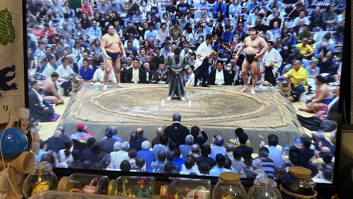 misakiensis's tweet photo. なんかずっと恵之助からけいちゃんって呼んじゃってるんですけど(失礼)、容堂さん、いや、木村庄之助さん、��いへんお疲れ様でした ほんとうにありがとうございました😭  #sumo https://t.co/uiviuQSqAH