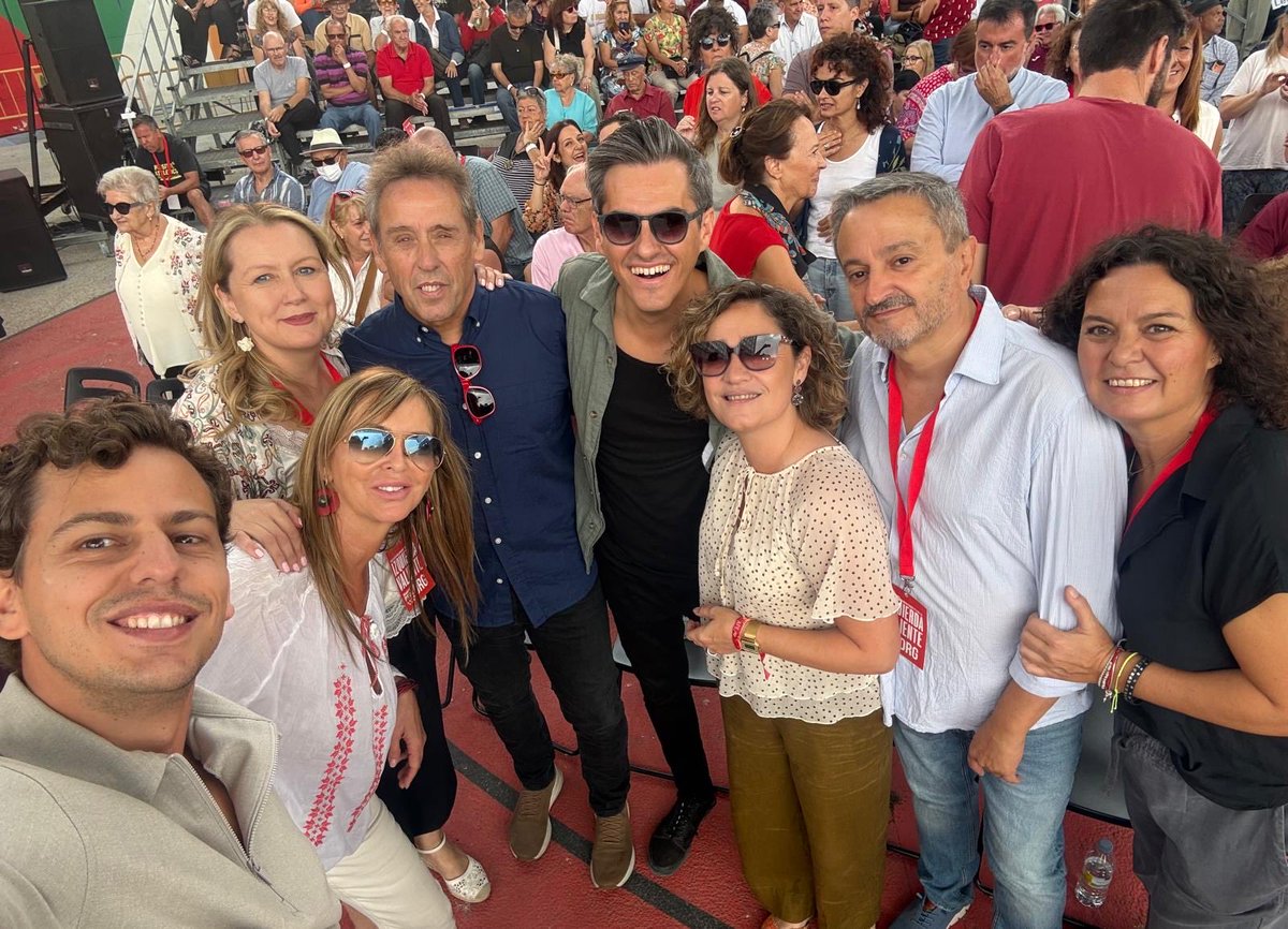 PSOEfuencarral's tweet photo. La democracia se gana en las Urnas. Estamos preparados. Madrid está muy cansada de tantos años de desgobierno Popular. Está mañana se ha dado la salida al cambio. @PSOE @psoe_m @PSOEMadridAyto @Tcheluca @EnriqueRGH @psoelatina https://t.co/IOmqou4HJU