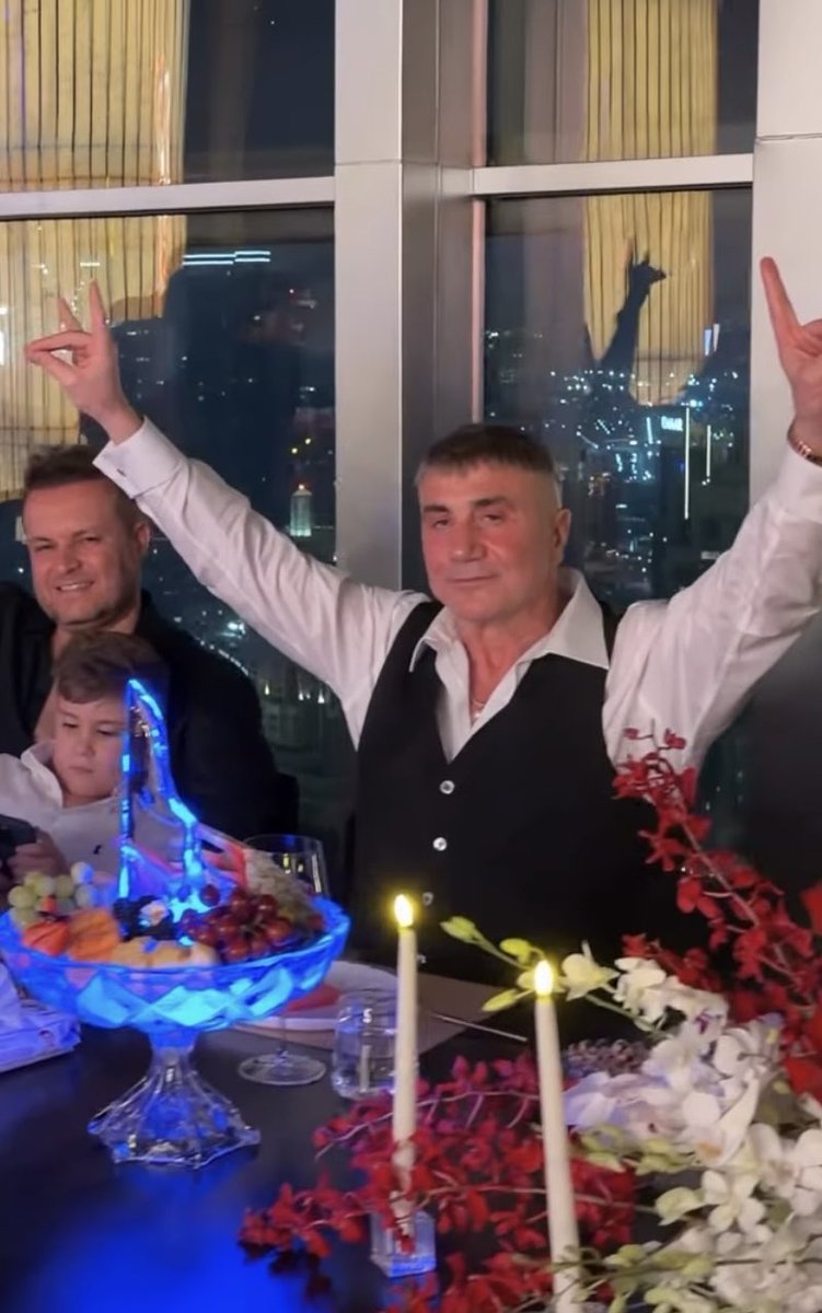 bortecinesp's tweet photo. “Yüce Allah’a yemin olsun. Turan’ı kuracağız, Türk Birliğini kuracağız.”

— REİS SEDAT PEKER https://t.co/EBT32umlCL