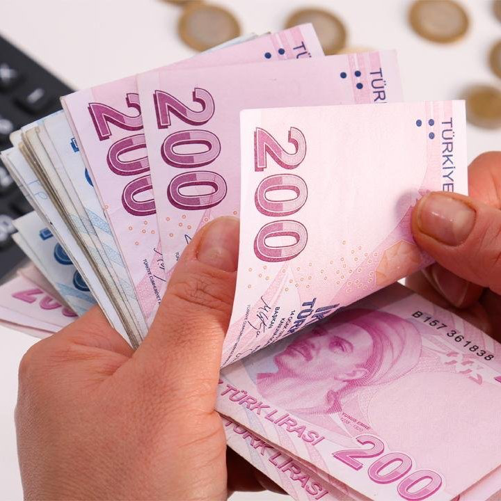 darkwebhaber's tweet photo. AKP’li Mustafa Elitaş: 

“Emeklilerin sorunu var, biliyoruz.” https://t.co/VdWL1osvwJ