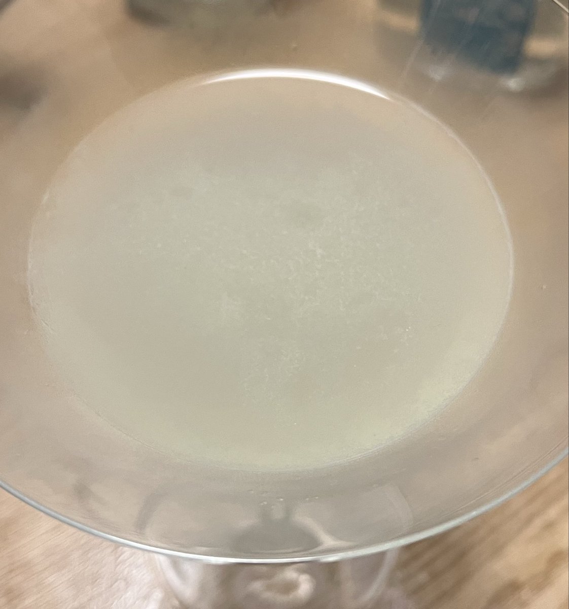 galactic__force's tweet photo. ダイキリを作ってみました🍸
カクテルは作る人の人物像が表現されやすいと思いますね🫧
確かに自分の性格こんな感じだなとなりました🍃
極めたいと思います😾 https://t.co/EHxP7ZrFLs