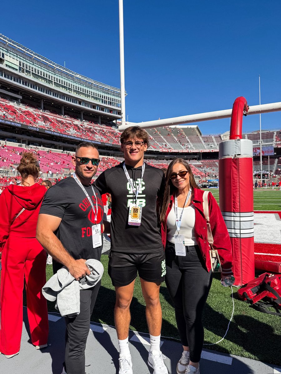 Raife_shook35's tweet photo. Had a great time at @OhioStateFB Saturday! Shoutout to the program for the game day experience! Thank you @ryandaytime and @etwill21 for having me. Can’t wait to get back! Go Bucks!

@Mark__Porter @GoGreenFootball @CoachTPhillips https://t.co/CDq6TDy17d