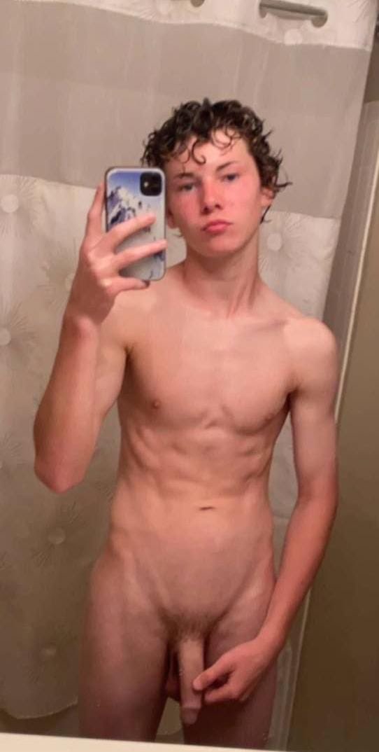 Waltersdj4k's tweet photo. DM me for good and quality content 
@ https://t.co/MwhZUdB0eI https://t.co/ARfcTOpO5k