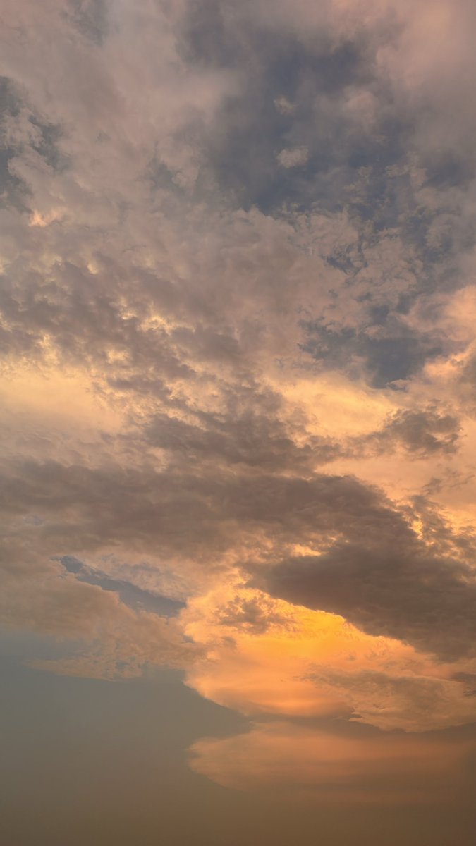 7dooonn's tweet photo. 🌧️🌧️🌧️🌧️ https://t.co/nSE3UB27br