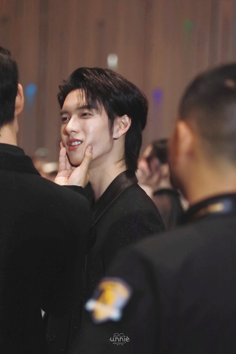 unnieeun1's tweet photo. น้องพุพุเป็นร้อนในหรอไหนคุมหมอวอนขอดูซิ 🫠💘

POOHPAVEL GOLDEN NIGHT FEED 

#FEEDxKHAOSOD2026xPoohPavel 
#ppoohkt @ppoohkt https://t.co/ExIMhATynH