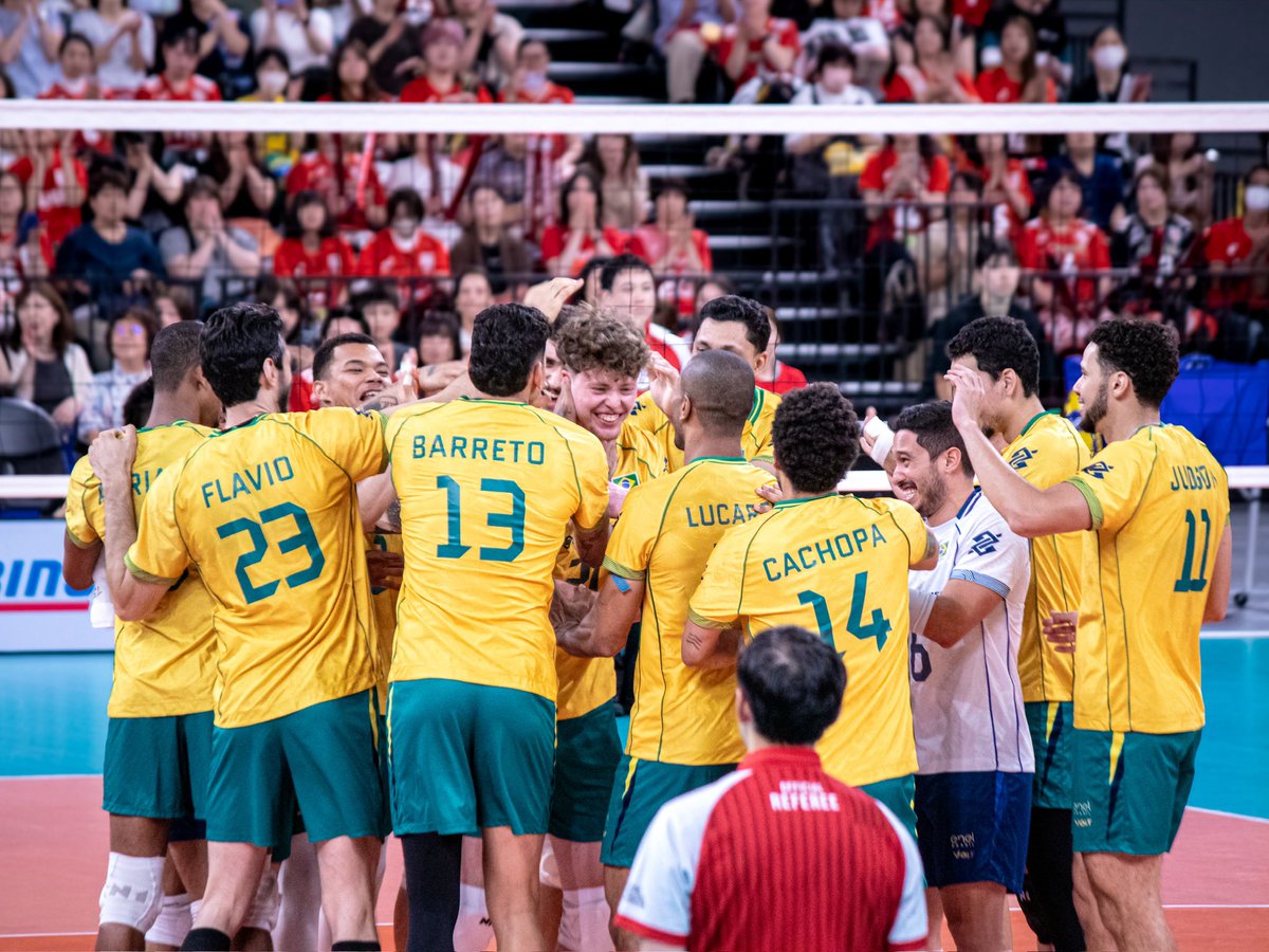 98l5N's tweet photo. ⁡2026.08.25 📍有明アリーナ 🇯🇵vs🇧🇷
バレーボール男子日本代表国際親善試合

Eu realmente amo a seleção brasileira💚 https://t.co/yKXF1OWqb3