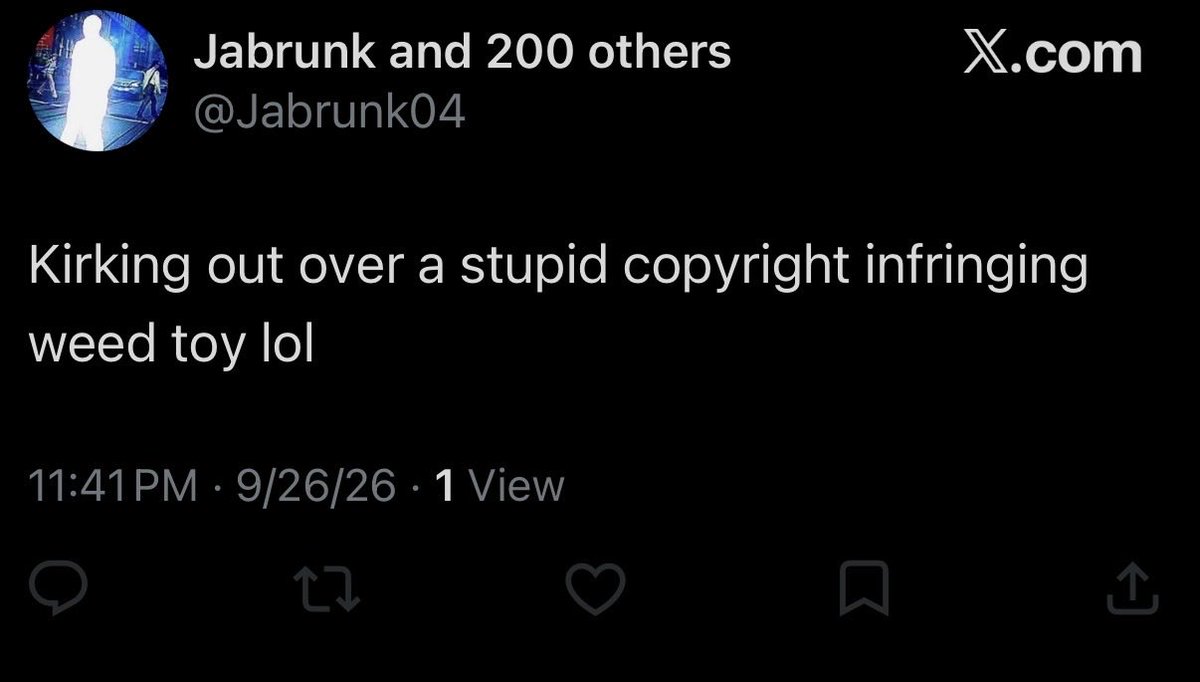 RottnRotmensen's tweet photo. Scott Cawthorn on one of his 30 sock accounts mad I posted a catty quip someone made 3 years on a post about the Fazbong https://t.co/gtGtt17xdq