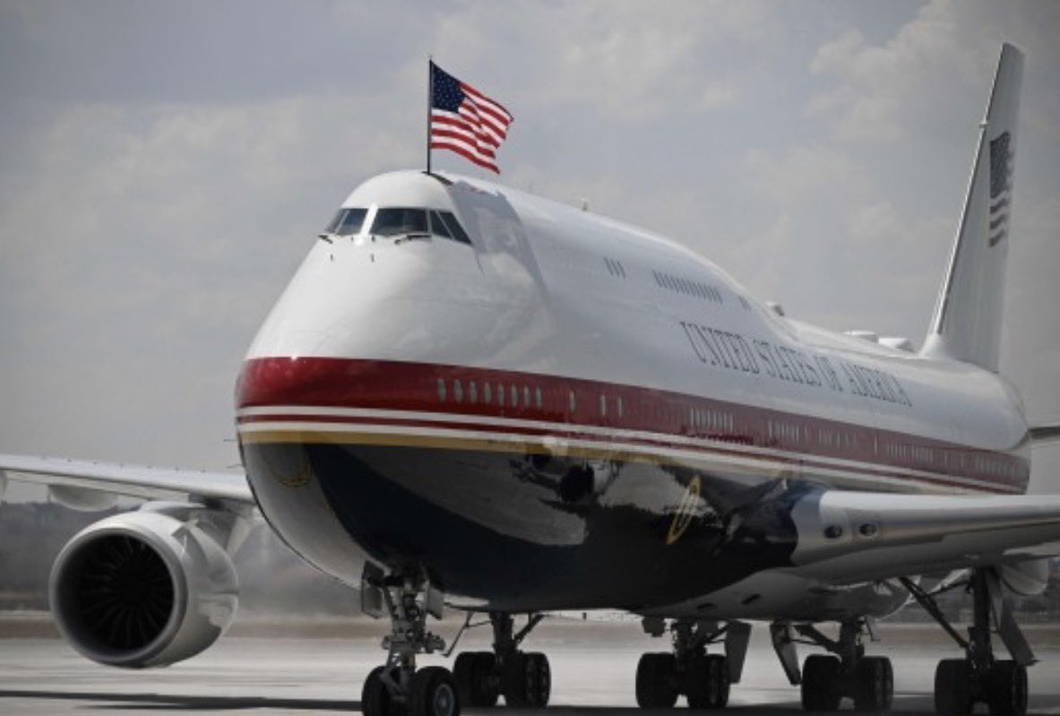 SteveSchmidtSES's tweet photo. The White House isn’t his.

Air Force One isn’t his.

The military isn’t his.

The government isn’t his.

The country isn’t his.

Donald Trump accepted a public trust and betrayed it.

TRUST FUND TRAITOR:

https://t.co/ODuluk5SZY https://t.co/LKyPmjbNMu
