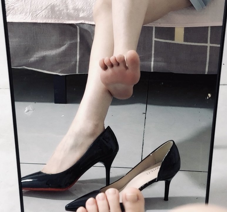 AwakeMagpi48's tweet photo. 无脑贱狗还不过来上供你的精液 https://t.co/XcvqEhbQqi