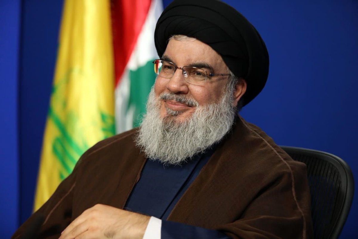 Aramesh12_8's tweet photo. سیدحسن نصرالله رفت، اما نامش در حافظه نسلی ماند که با او ایستادگی را شناخت؛ نامی که فراموش نمی‌شود.
#سید_مقاومت https://t.co/ljPyaC859J