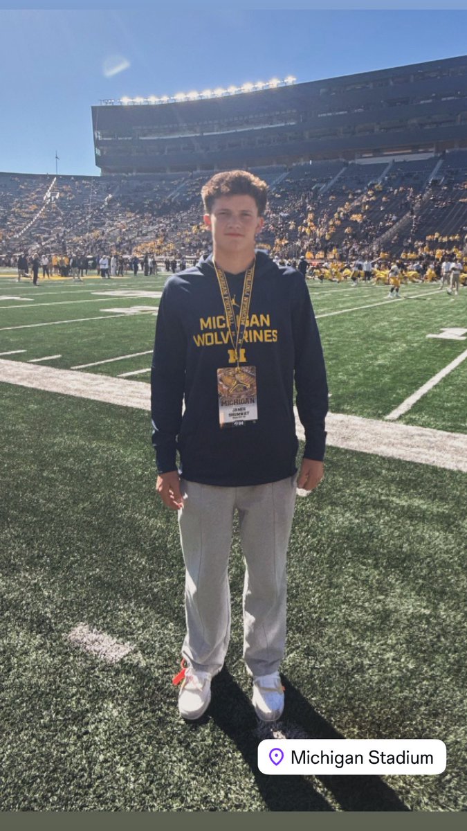 JamesShumway_QB's tweet photo. Thank you @UMichFootball for an amazing experience! I look forward to coming back & spending time more time w/ the staff. @Coach_Beck7 @COACHKDJR 

@OremFBOfficial @CoachAndyStokes  @CoachDanny10 @CoachReyes_ @BlairAngulo @BrandonHuffman @GregBiggins @adamgorney @ChadSimmons_ @TomLoy247  @Hayesfawcett3
