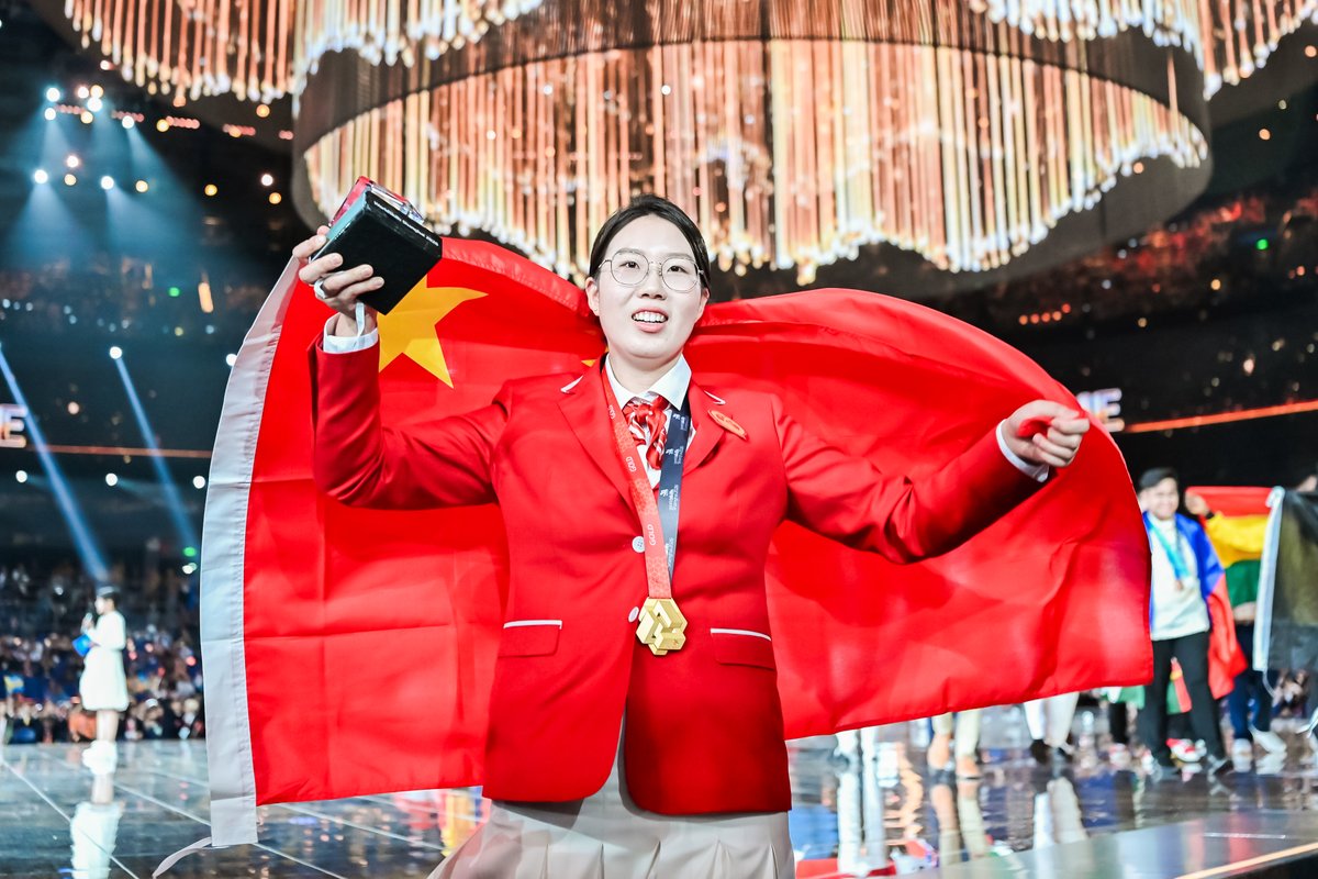 WorldSkills's tweet photo. Congratulations to Rail Vehicle Technology Champion XIAOMAN HE 🇨🇳, winner of the prestigious Albert Vidal Medal, named after the #WorldSkills founder, recognizing the Champion who achieved the highest overall score across all skill competitions.

#WorldSkillsShanghai2026
#WSC2026 https://t.co/9eN3DzdCbS