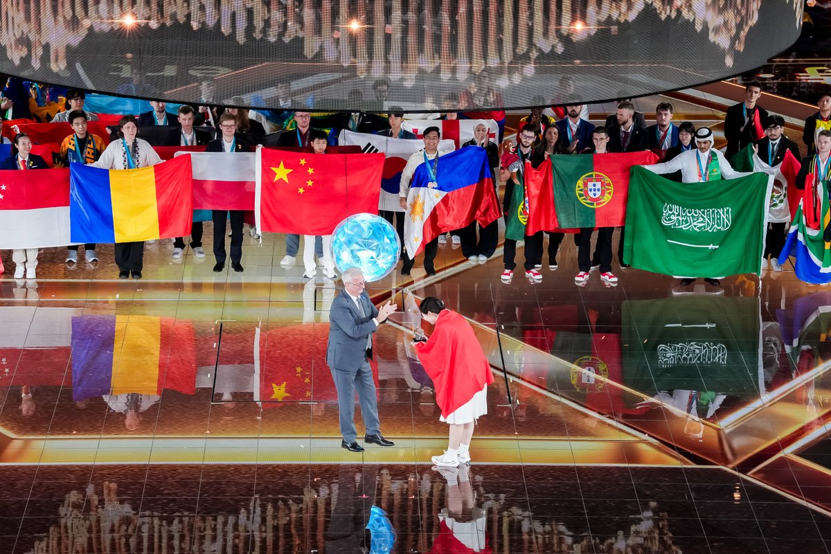 WorldSkills's tweet photo. Congratulations to Rail Vehicle Technology Champion XIAOMAN HE 🇨🇳, winner of the prestigious Albert Vidal Medal, named after the #WorldSkills founder, recognizing the Champion who achieved the highest overall score across all skill competitions.

#WorldSkillsShanghai2026
#WSC2026 https://t.co/9eN3DzdCbS