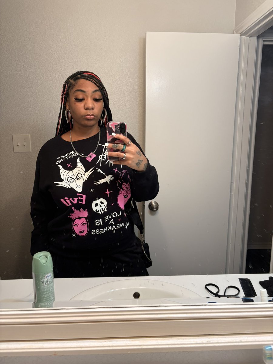 lisam1ml's tweet photo. Sexy mamas there she goo 💯🫶🏼  #mke #mkefreaks #milwaukee https://t.co/op5k1XKD3q