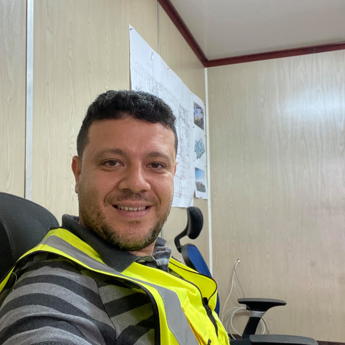 r3vYVGRQ4Xg1aWB's tweet photo. الساده مجموعة سدر للمقاولاتhttps://t.co/0Kmw9AvlSc
موظف مصري يعمل لديكم يدعم صفحة تسيء إلى السعوديه وشعبها 
عنايتكم 
@MOISaudiArabia  
@pss_ar 
@ppgovsa 
@MOI__911 
@kamnapp
@NCA_KSA 
وطن بلا فساد 🇸🇦 https://t.co/yUtsNTo3ag