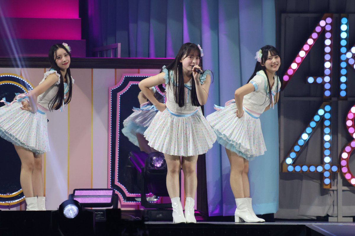 GejiKari's tweet photo. 全員「好きish」コンサート
#AKBサンコンコン https://t.co/vLpxaIsdZb
