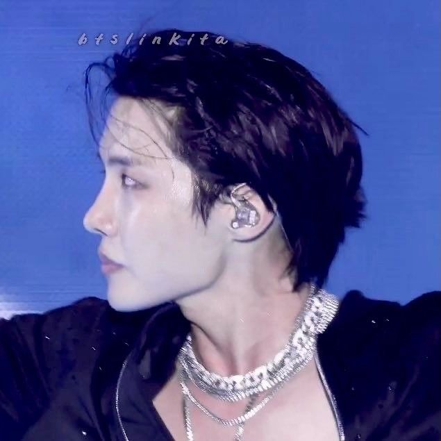 nosferatus1's tweet photo. @vieviezr @BusanPrkJimin now what? https://t.co/lqNMfehJR2