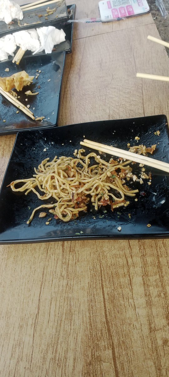 kastgle's tweet photo. Gak tau kenapa gacoan tuh enak banget nggak, tidak enakpun bukan.. 
Cuma kalo udh lama gak makan gacoan malah kek sakau wkwkwk https://t.co/wkVNJmTLbw