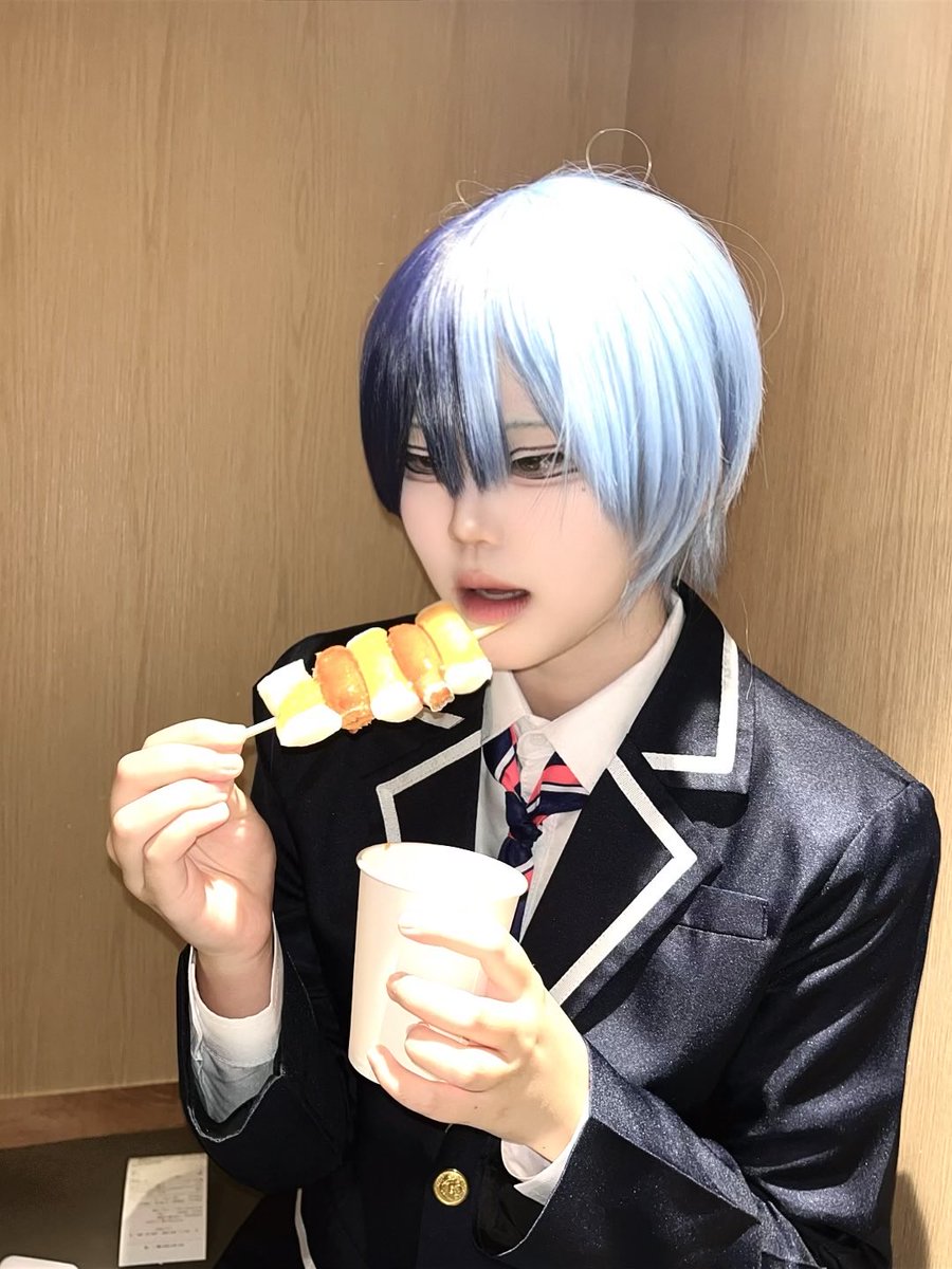 haedesune's tweet photo. 와아악

#青柳冬弥 #prsk_cos https://t.co/iR55m1HWTu