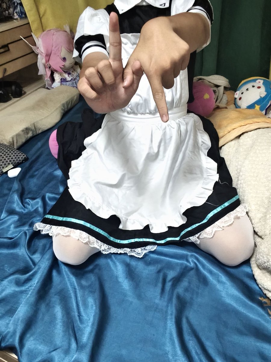 KEYxkmr's tweet photo. 搞抽象可比色色有意思多了😋发疯发疯～耍起耍起～ https://t.co/DonbZ7VS7I