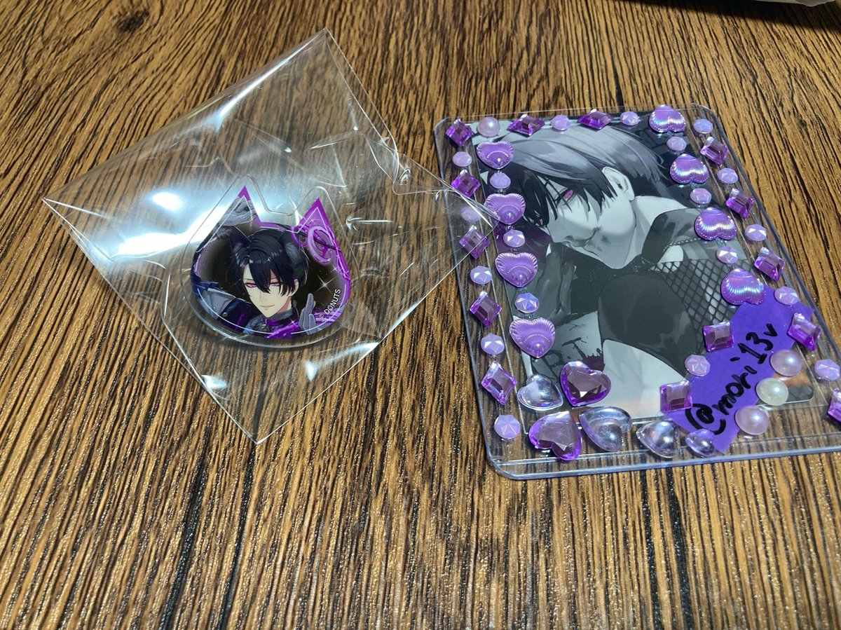 mori13v's tweet photo. 【交換】ブラスタ Cワンマン ブラワン アクリルリング

譲▶モクレン

求▶玻璃 

ブラワン当日手渡しで探しています
お気軽にお声がけください https://t.co/4k4X761YYc