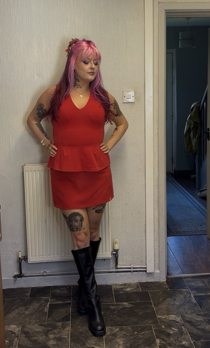 cornerstonerhi's tweet photo. Red may be my colour https://t.co/XeJMXCHuKW