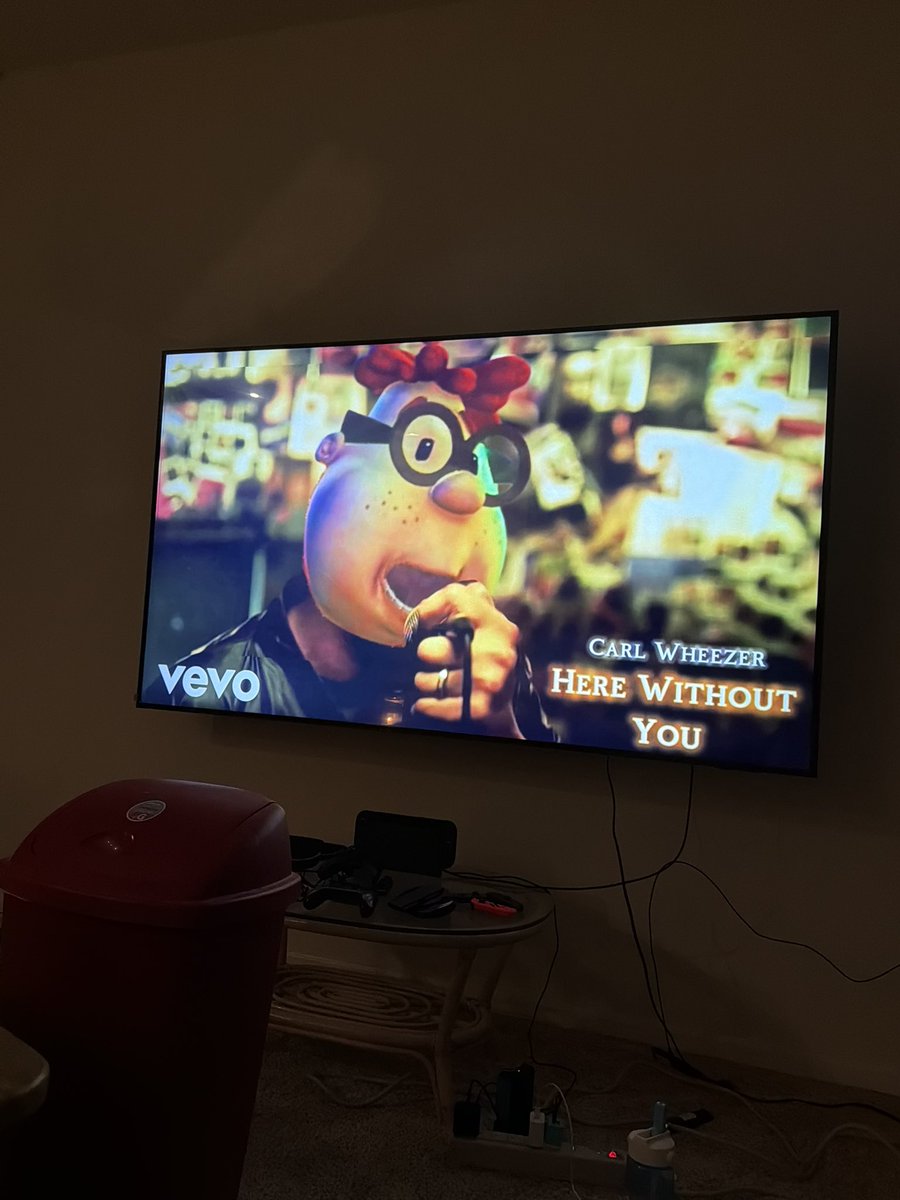 theruffasonfire's tweet photo. Lately https://t.co/QyD9O5Yr8I