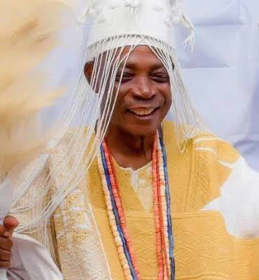 prinxe_B's tweet photo. Olubadan in Mecca.

To me, this is totally wrong. How can one of the most revered kings in the South-West travel to Mecca and appear with his head uncovered? I honestly doubt that the King of Mecca would do the same if he visited same venue https://t.co/f2WdYrQjFt